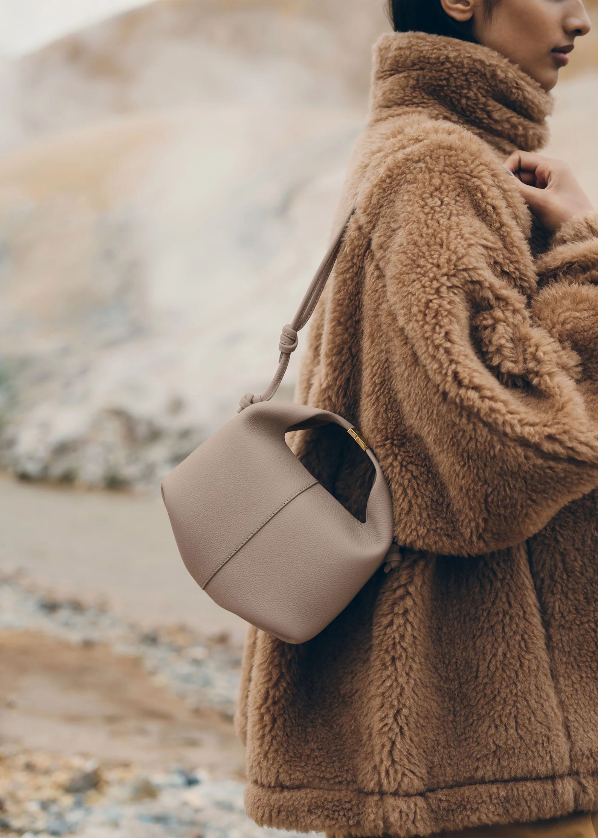 Béri - Textured Taupe - Image 5